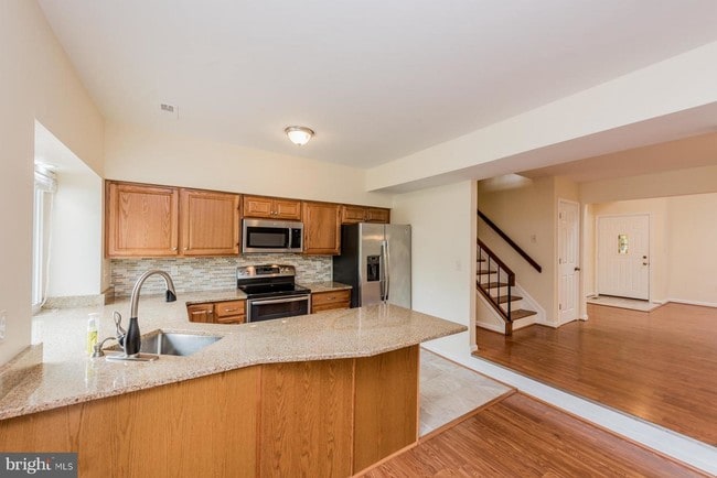 Building Photo - 6531 Sewells Orchard Dr