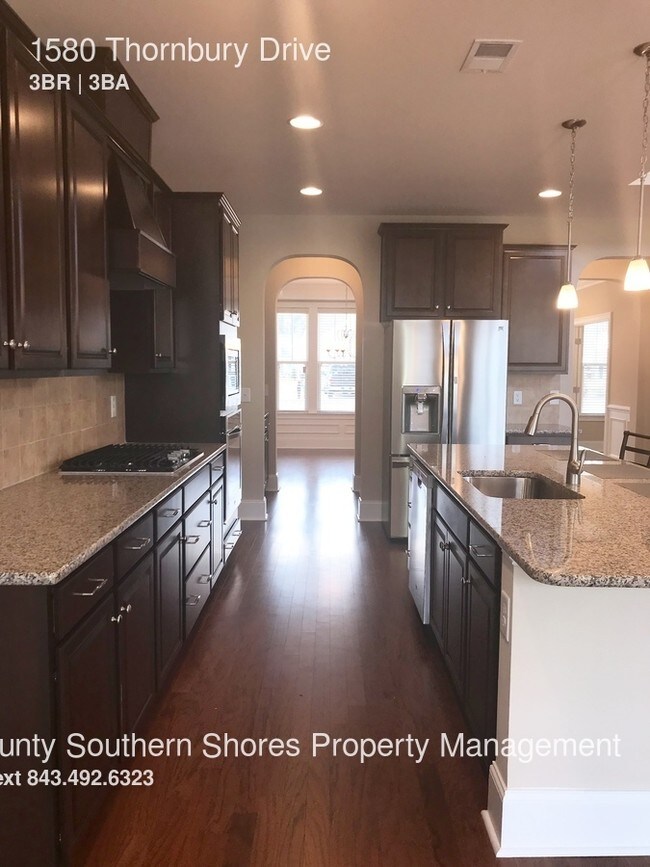 Building Photo - 1580 Thornbury Dr