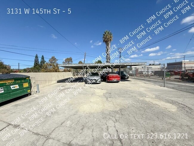 Foto del edificio - 3131 W 145th St