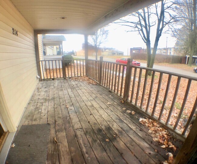 Foto del edificio - 1013 N Mission St