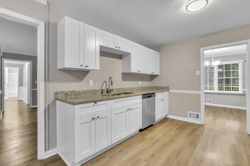 Foto del edificio - 6452 Swift Creek Rd