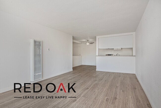 Foto del edificio - Beautiful One Bedroom Drenched in Natural ...