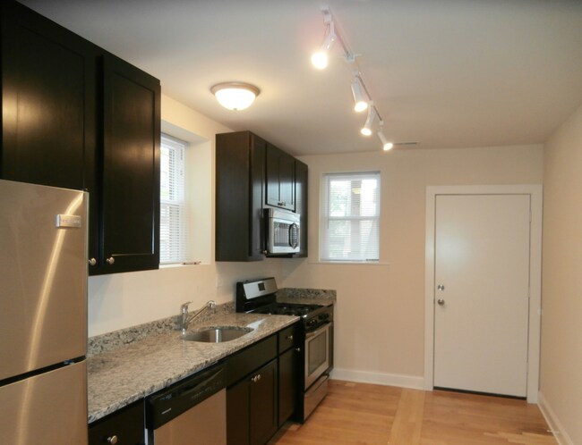 Foto del edificio - 2508 W North Shore Ave