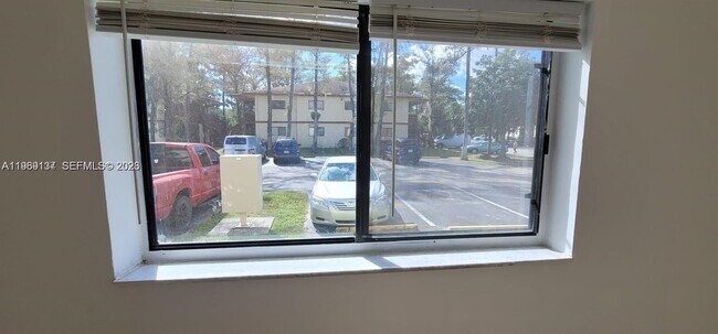 Foto del edificio - 2026 NW 43 Terrace