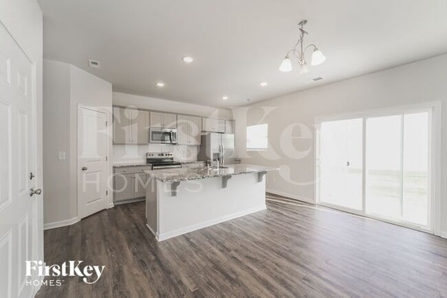 Foto del edificio - 5304 Cobblestone Glen Dr