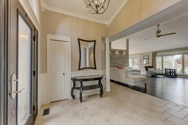 Foto del edificio - 48311 American Elm Dr