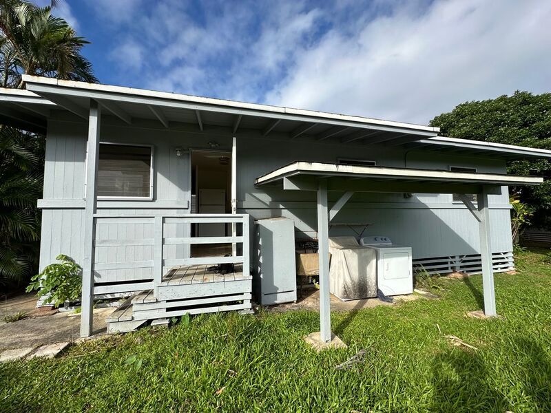 Primary Photo - 47-388-388 Ahuimanu Rd