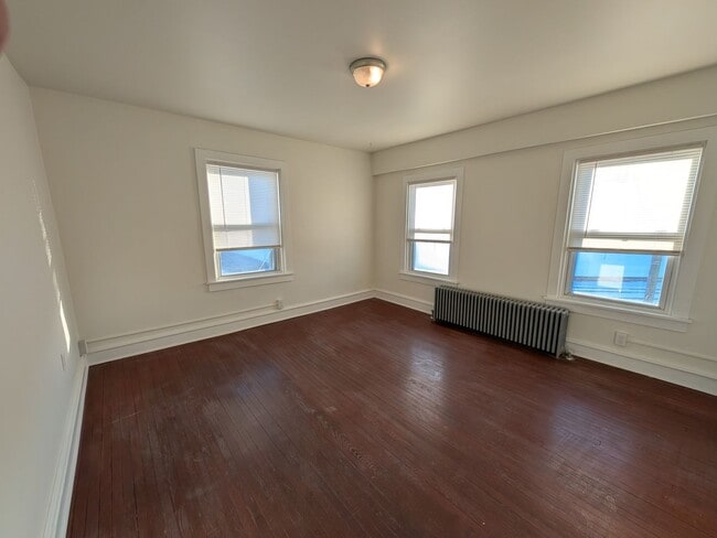 Foto del edificio - 119 S Furnace St