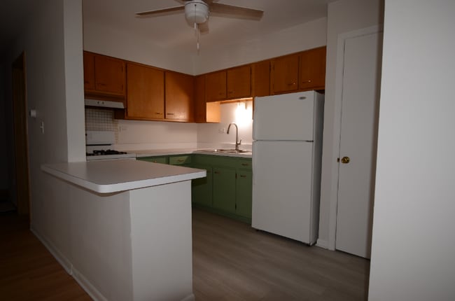 Building Photo - 1604 Hollywood Ave