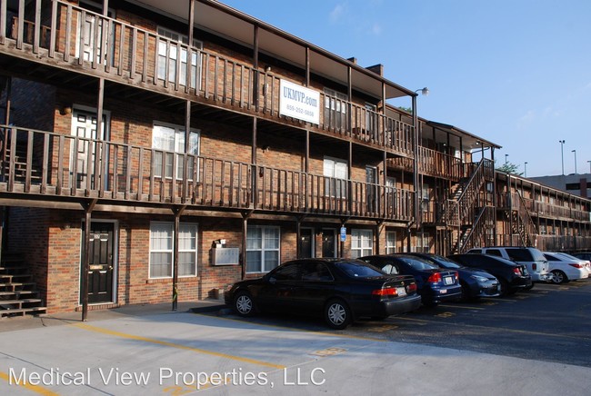 Building Photo - 2 br, 1 bath Apartment - 805 Press Avenue
