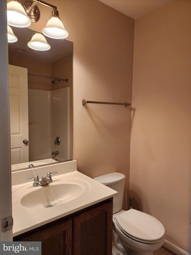 Building Photo - 22716 Ventura Way