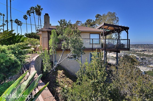 Building Photo - 4748 Panorama Dr