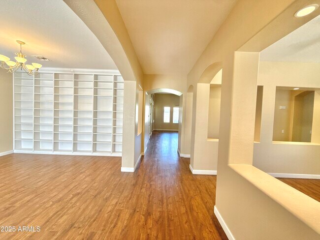 Foto del edificio - 12816 W Vista Paseo Dr