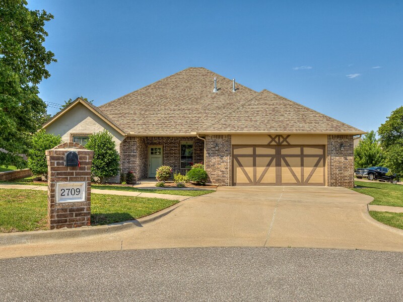 Foto principal - 2709 Pacifica Ln