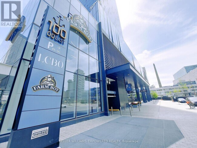 Building Photo - 138 Downes St