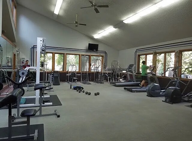 Foto del edificio - 2907 Shadow Creek Dr