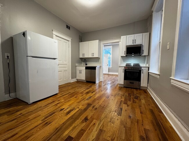 Photo - 2228 W 18th Pl Apartment