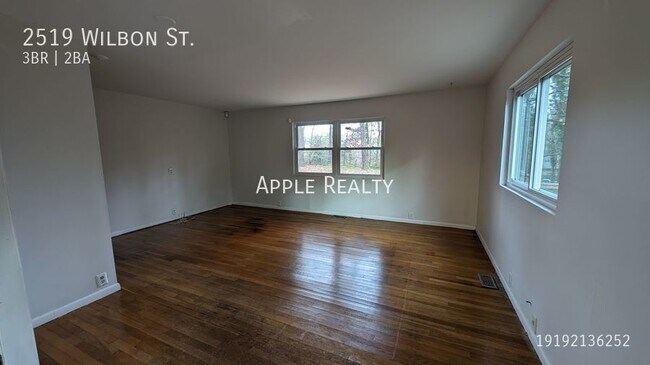 Foto del edificio - 2519 Wilbon St - Available December 15th
