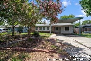 Building Photo - 526 Schmeltzer Ln
