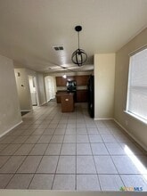 Building Photo - 221 Roadrunner Ave Building Photo - 221 Roadrunner Ave