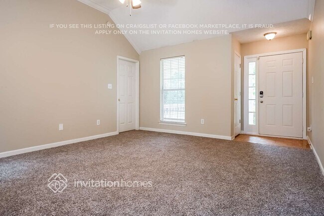 Building Photo - 145 Stoney Brook Way
