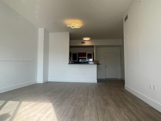 Foto del edificio - 2775 NE 187th St