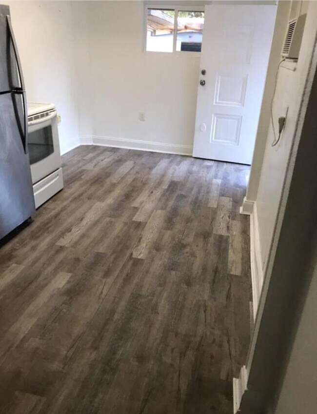 Foto del edificio - 6232 62nd Ave N