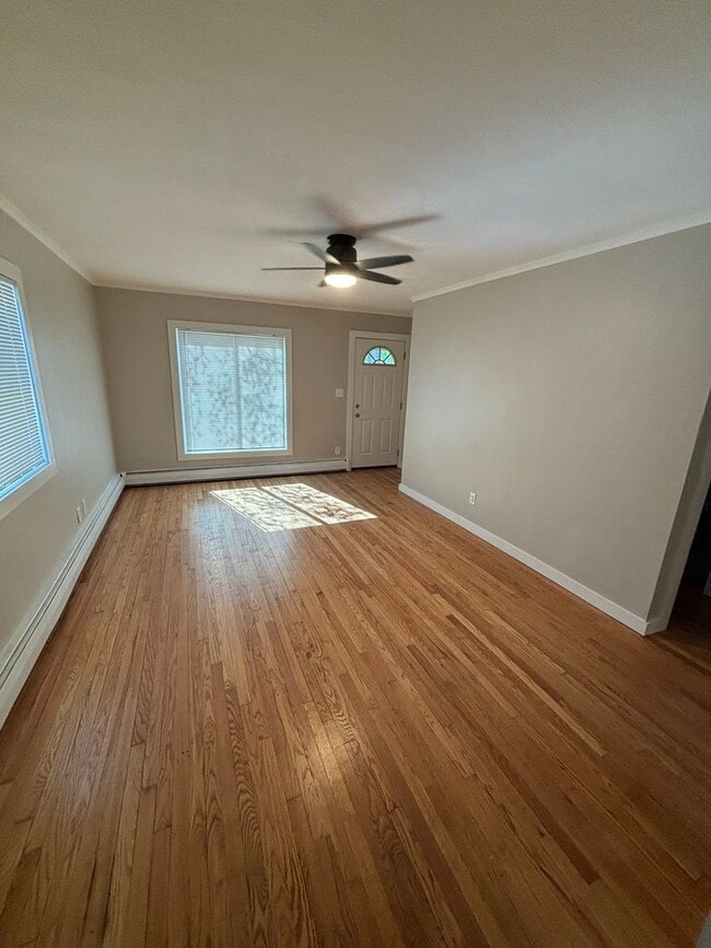 Building Photo - 3070 N 61st St