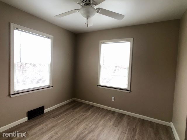 Building Photo - 2 br, 1 bath  - 283 Bartley Ave