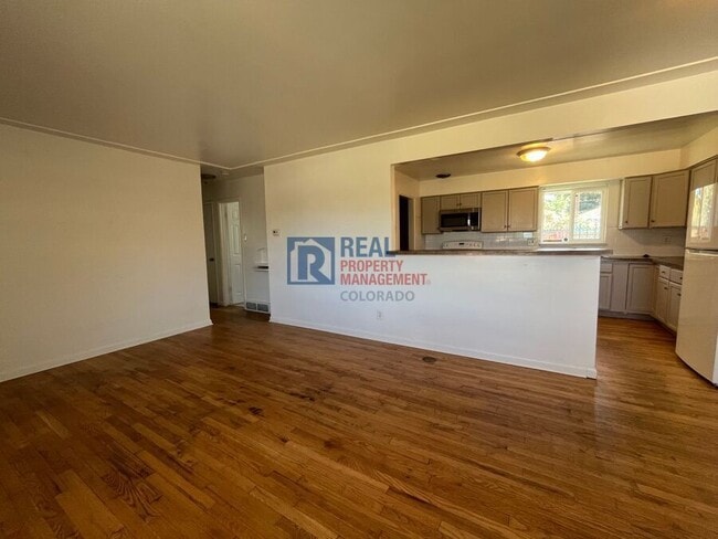 Foto del edificio - 3696 Glencoe St