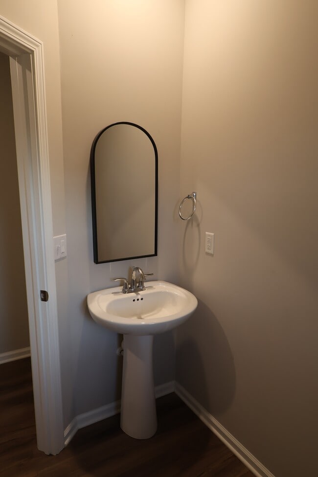 Foto del edificio - 2951 Daylily Dr