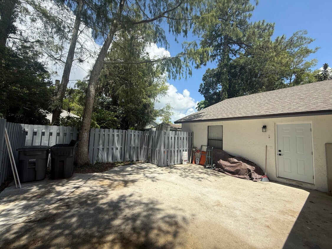 Photo - 1577 Hawthorne Pl (Wellington, FL)