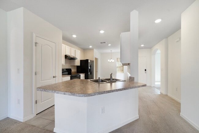 Foto del edificio - 121 Sunny Day Wy