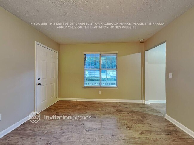 Foto del edificio - 715 Country Manor Way