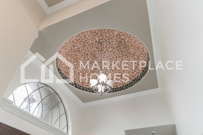 Building Photo - 5975 Diamondback