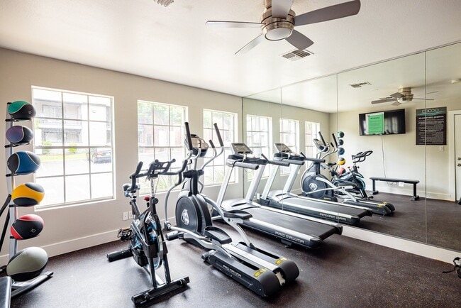 Foto del edificio - Acadia on the Lake