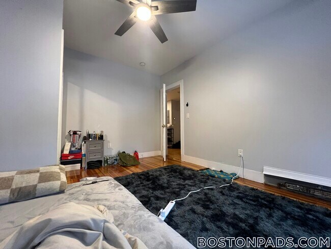 Building Photo - 24 Farrington Ave