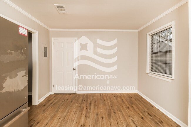 Foto del edificio - 3815 Newman Ave