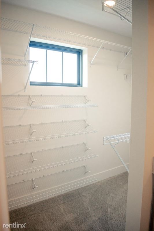 Foto del edificio - 2028 SW State St