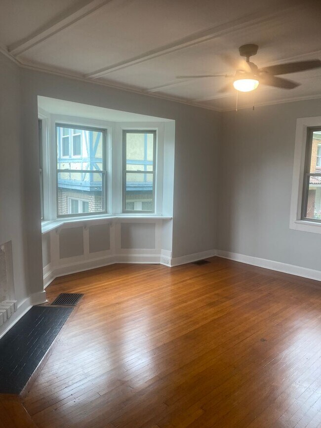Foto del edificio - 5396 Stanton Avenue