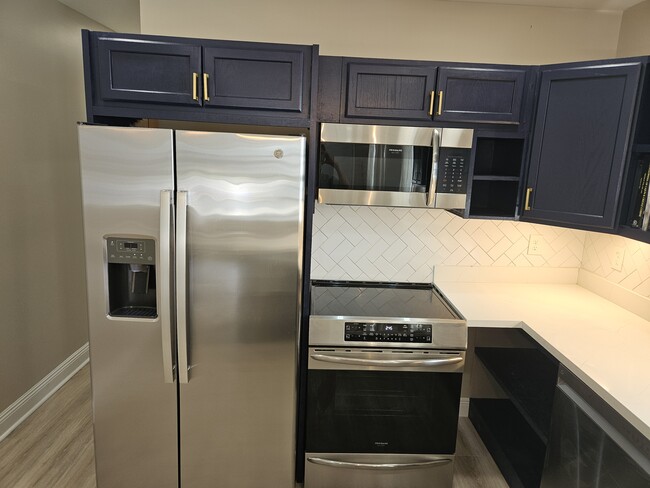Kitchen - 2616 Soniat St