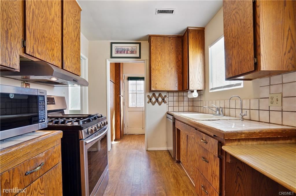 3 br, 2 bath House 19205 Welby Way House Rental in Los Angeles, CA