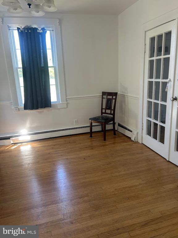 Foto del edificio - 25365 Point Lookout Rd