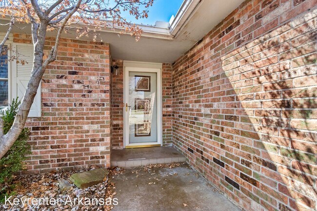 Building Photo - 3 br, 2 bath House - 4100 Miller Drive