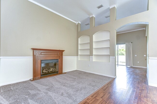 Building Photo - 6716 Bluff Meadow Ct