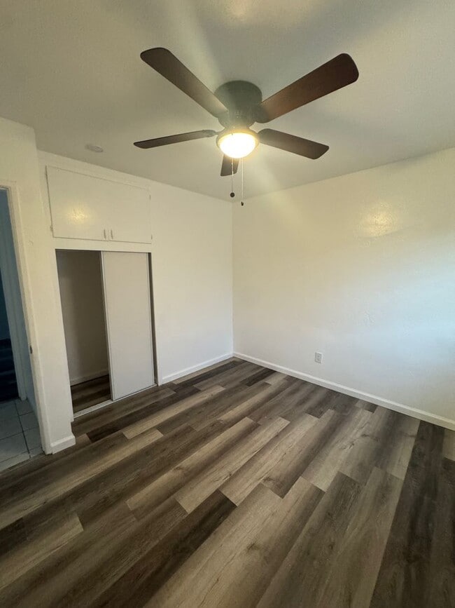 Foto del edificio - S 33rd