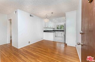 Foto del edificio - 3166 S Sepulveda Blvd