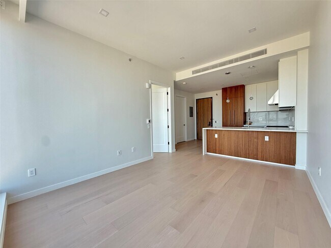 Foto del edificio - 35-32 Leavitt St