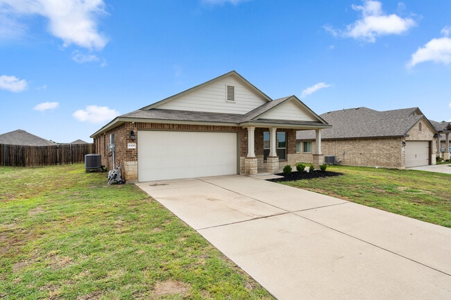 Building Photo - 9308 Everly Dr