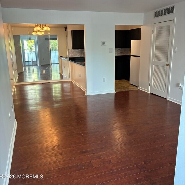 Foto del edificio - 310 Heather Croft